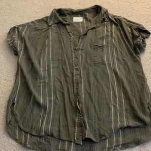 American eagle button up woven shirt